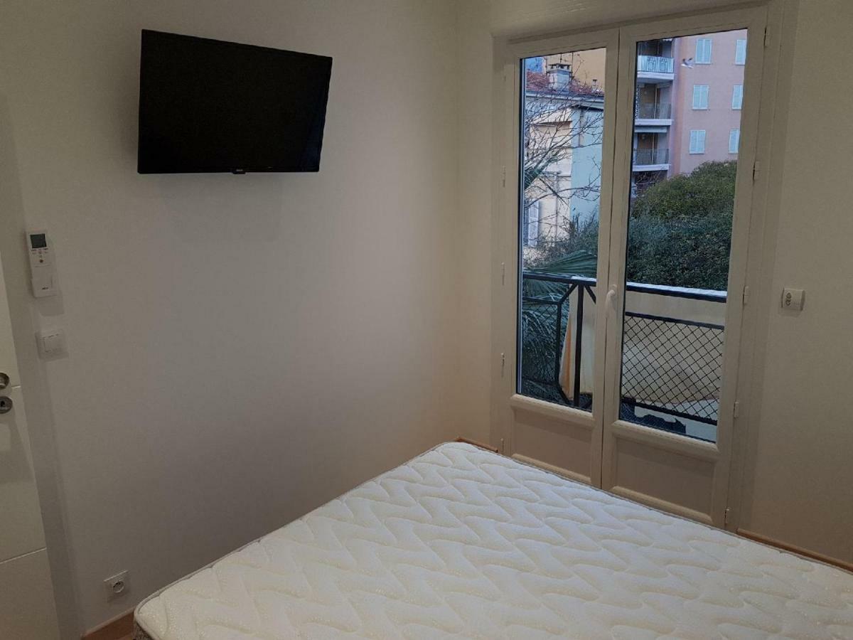 Nice Apartment In Menton French Riviera Екстериор снимка